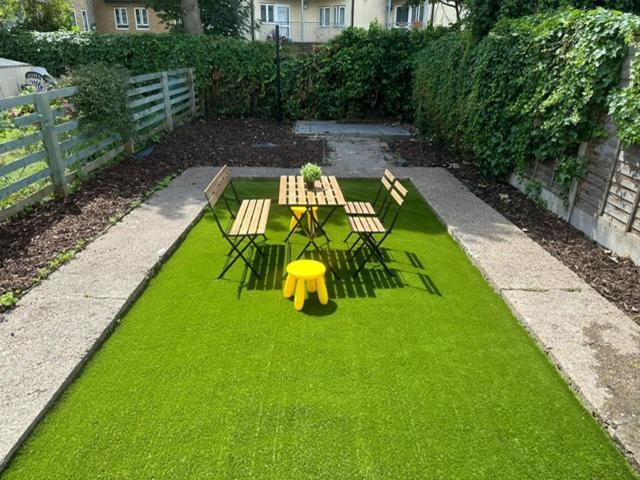 3 Bed New House ! Perfect Location- 5 Minutes From Tube Station Londra